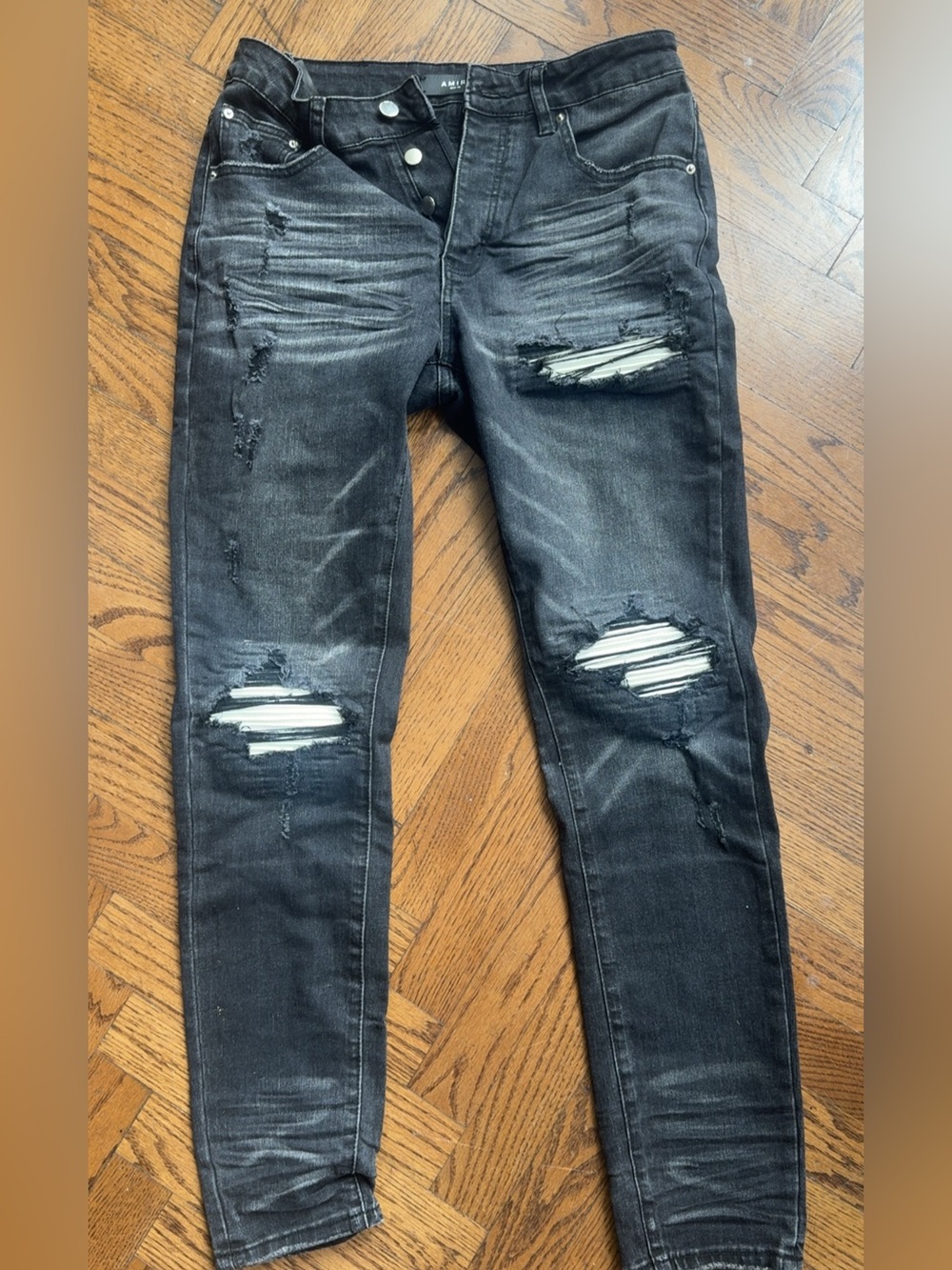 Amiri mx1